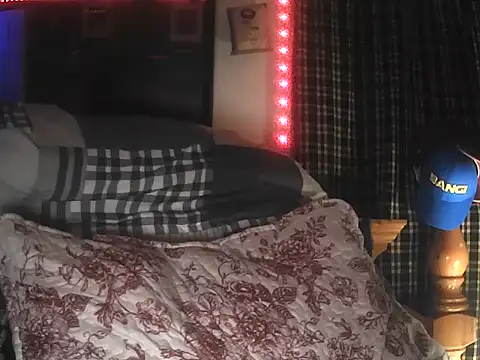 HarmoniousPhantasm3 online show from March 10, 2026, 11:31 pm