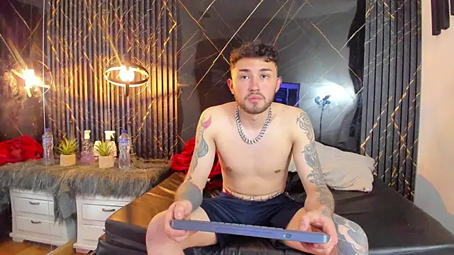 BodyInkDesire online show from September 19, 2025, 8:46 pm