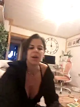 Alexis21821 online show from November 28, 2025, 8:03 am