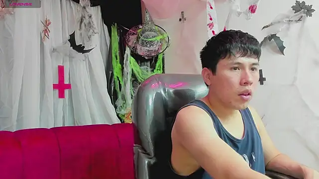 Nick Wolff online show from October 16, 2025, 4:43 am