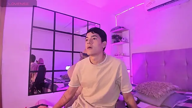 SandroVeyra online show from October 16, 2025, 3:15 am