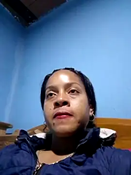 keili34 online show from December 3, 2025, 3:18 am