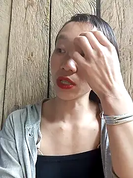 bonnie-00 online show from October 8, 2025, 4:36 am