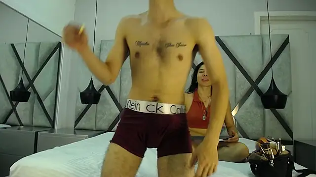 EthanCollen online show from November 6, 2025, 10:36 pm