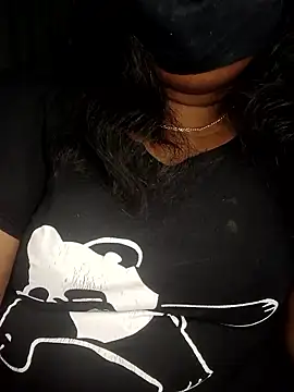 sonali134 online show from October 15, 2025, 6:05 pm