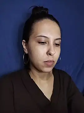 Snapshot of melzinhah03 chatting on May 22, 2026, 7:56 pm melzinhah03 online show from May 22, 2026, 7:56 pm