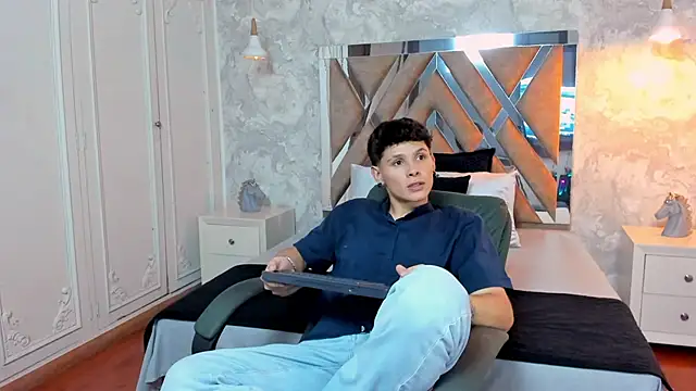 kraven lust online show from October 28, 2025, 3:07 am