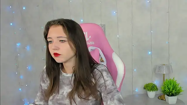 Snapshot of Amanda_Reedd chatting on October 7, 2025, 1:17 am Amanda Reedd online show from October 7, 2025, 1:17 am