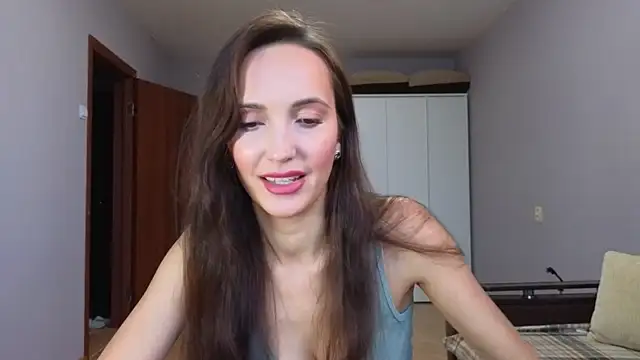 Snapshot of Lillian-Clark chatting on November 24, 2025, 9:31 am Lillian-Clark online show from November 24, 2025, 9:31 am