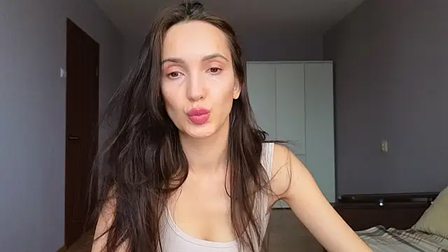 Lillian-Clark online show from February 28, 2026, 10:59 am