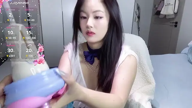 Snapshot of janequeen chatting on February 8, 2026, 4:26 pm janequeen online show from February 8, 2026, 4:26 pm