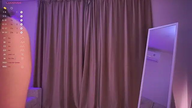 Jupiter Boobs online show from October 15, 2025, 1:30 pm