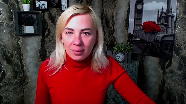 EmmaCat  online show from February 22, 2026, 5:43 am