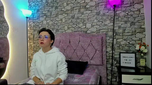 angel noir1 online show from July 14, 2026, 8:48 pm