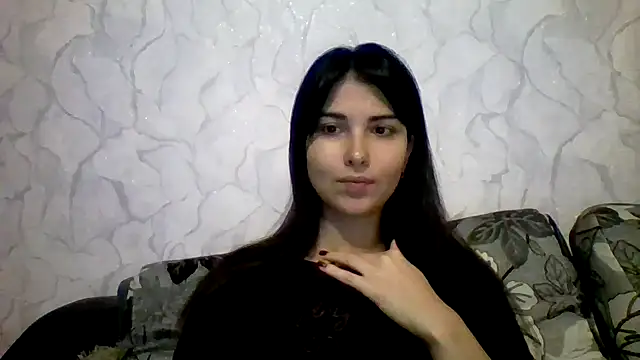Marina Edwards online show from September 24, 2025, 7:04 am
