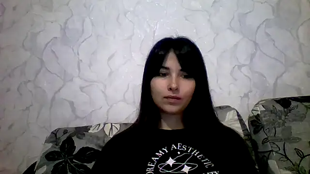 Marina Edwards online show from September 29, 2025, 7:26 am
