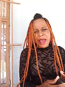 Snapshot of BlondieBitch chatting on November 23, 2025, 10:03 am BlondieBitch online show from November 23, 2025, 10:03 am