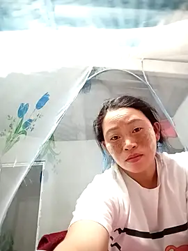 Zuzi-nini online show from September 16, 2025, 9:16 pm