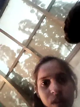 Saloni-Gupta online show from February 14, 2026, 1:33 pm