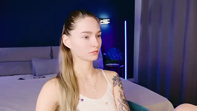 Melloudy online show from November 16, 2025, 7:13 am