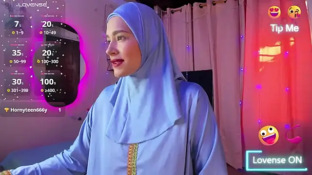 ShanaJamil online show from October 10, 2025, 12:17 pm