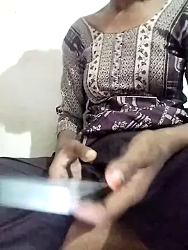 Rapunzal online show from November 12, 2025, 5:17 pm