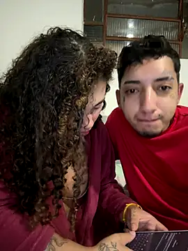 CasalMaldoso01 online show from October 22, 2025, 2:55 am