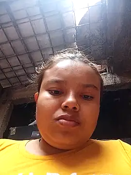 Dirty-Momm online show from October 4, 2025, 12:07 pm
