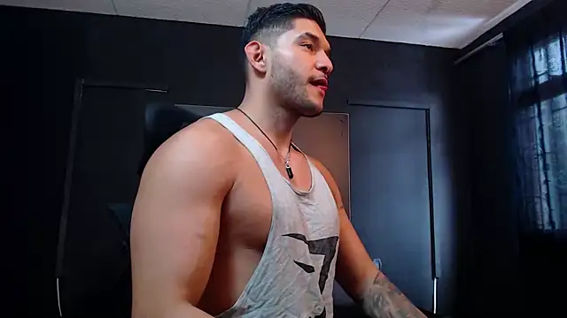 Snapshot of RichardMilleer chatting on November 22, 2025, 2:49 pm RichardMilleer online show from November 22, 2025, 2:49 pm