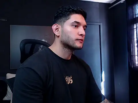 Snapshot of RichardMilleer chatting on September 24, 2025, 1:50 pm RichardMilleer online show from September 24, 2025, 1:50 pm