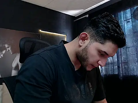 Snapshot of RichardMilleer chatting on September 22, 2025, 1:39 pm RichardMilleer online show from September 22, 2025, 1:39 pm