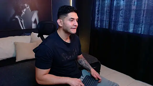 Snapshot of RichardMilleer chatting on October 4, 2025, 3:02 pm RichardMilleer online show from October 4, 2025, 3:02 pm