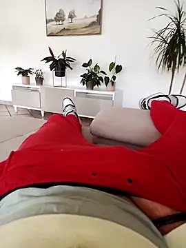 fullystroked online show from November 11, 2025, 8:31 am