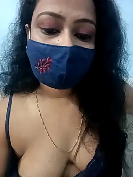 Deliciouskimi online show from November 14, 2025, 10:08 am