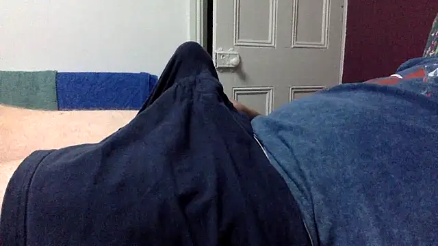 Snapshot of tdjw92 chatting on February 16, 2026, 9:02 pm tdjw92 online show from February 16, 2026, 9:02 pm