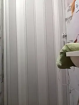 Rosabela04 online show from October 31, 2025, 7:38 am