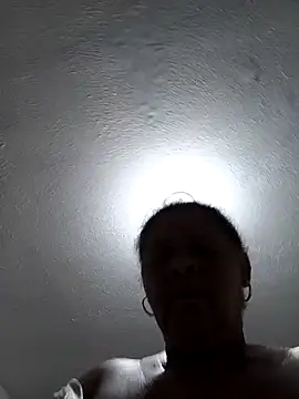 Rosabela04 online show from April 9, 2026, 2:24 am