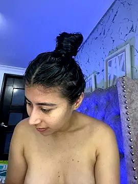 Isabella Montoya online show from November 15, 2025, 6:34 pm