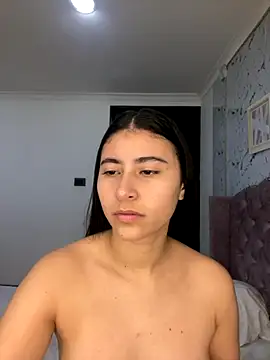 Isabella Montoya online show from October 10, 2025, 1:45 pm