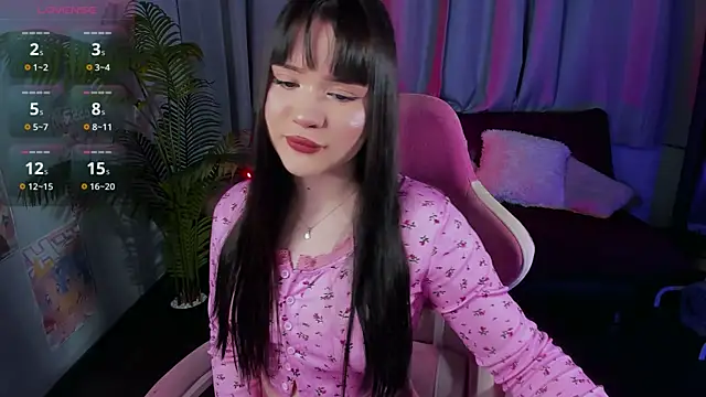  spicygirl online show from April 16, 2026, 8:31 pm