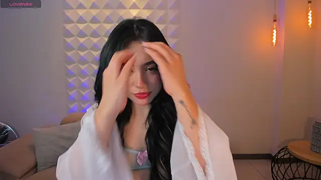 KatieAngelX online show from October 17, 2025, 11:34 am