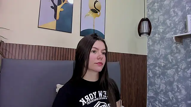 EmillyHarper  online show from November 25, 2025, 3:51 am