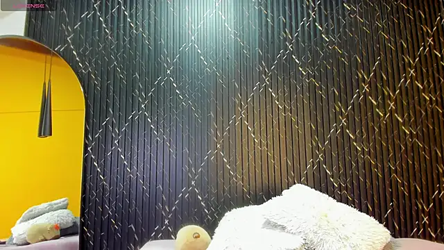 Snapshot of Miss_Ariaa chatting on October 14, 2025, 11:33 am Miss Ariaa online show from October 14, 2025, 11:33 am