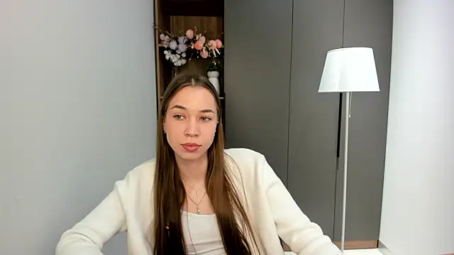 SharleneCarwell online show from September 21, 2025, 4:39 am
