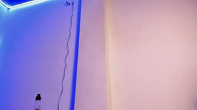 Snapshot of abbiecollins_js chatting on February 18, 2026, 11:06 am abbiecollins js online show from February 18, 2026, 11:06 am