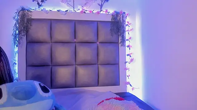 Snapshot of abbiecollins_js chatting on March 1, 2026, 5:51 am abbiecollins js online show from March 1, 2026, 5:51 am