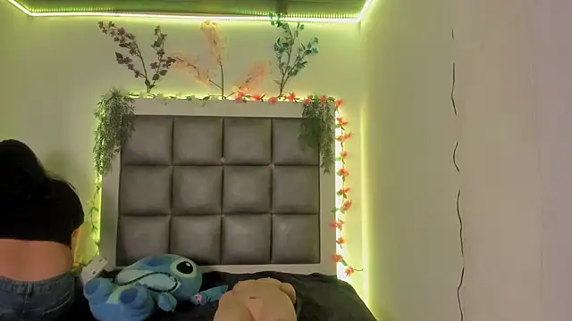 Snapshot of abbiecollins_js chatting on February 24, 2026, 4:24 am abbiecollins js online show from February 24, 2026, 4:24 am