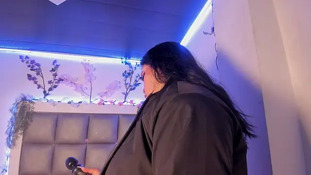 Snapshot of abbiecollins_js chatting on February 26, 2026, 4:34 am abbiecollins js online show from February 26, 2026, 4:34 am