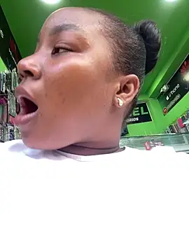 Karol sexy23 online show from March 12, 2026, 8:02 pm