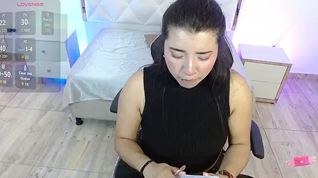 NANAKY TAY online show from October 20, 2025, 12:06 pm